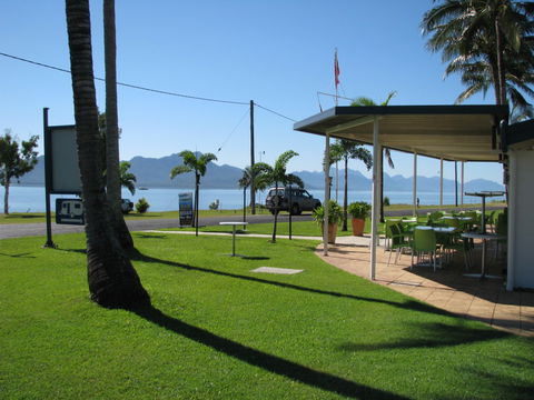Cardwell Beachcomber Motel & Tourist Park - Accommodation Directory 3