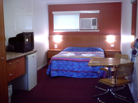 Motel Monaco - Accommodation Directory 2