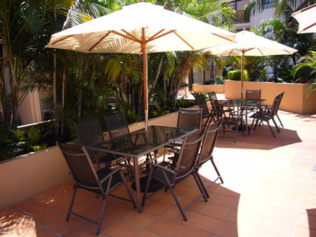 Chevron Palms - Accommodation Directory 6
