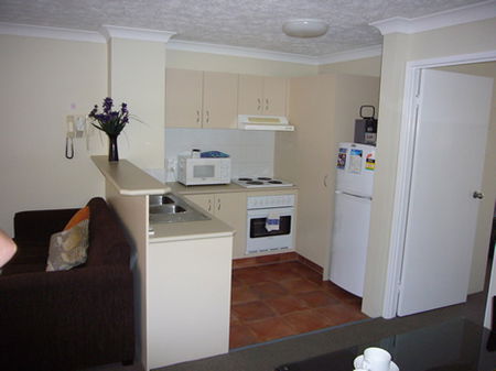 Chevron Palms - Accommodation Directory 7
