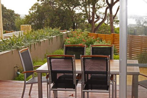 Seine Bay Apartments - Accommodation Directory 5