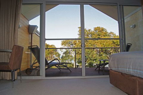 Seine Bay Apartments - Accommodation Directory 8