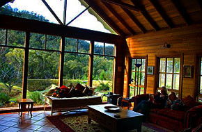 Hampton NSW Accommodation Directory
