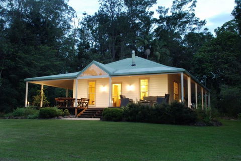 Fernridge Farm Cottage - Accommodation Directory 1