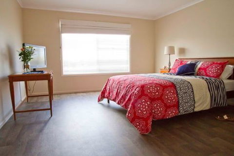 Coral Sands Luxury Beach House - Accommodation Directory 4