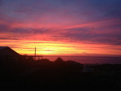 Coral Sands Luxury Beach House - Accommodation Directory 8
