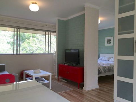 Staywest Apartments - Accommodation Directory 7