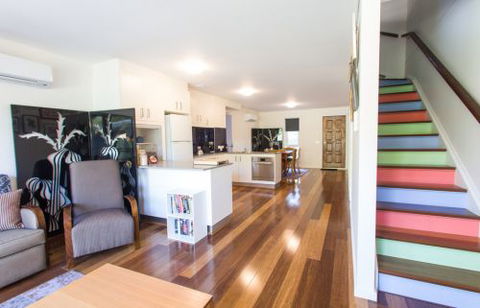 One Of A Kind Apartments - Accommodation Directory 4