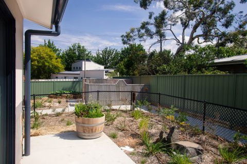 One Of A Kind Apartments - Accommodation Directory 6