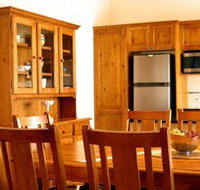 Cottages On Lovedale - Accommodation Directory