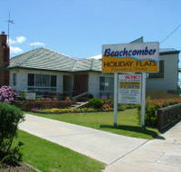 Beachcomber Holiday Flats - Accommodation Directory