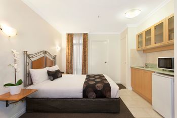 Melbourne Metropole Central - Accommodation Directory 7
