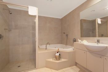 Melbourne Metropole Central - Accommodation Directory 15