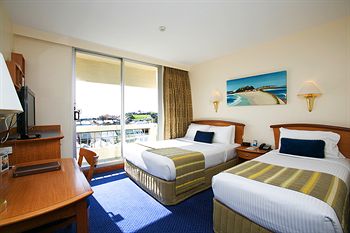 Quality Hotel NOAH'S On The Beach - Accommodation Directory 1
