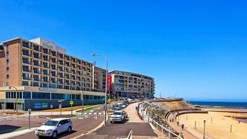 Quality Hotel NOAH'S On The Beach - Accommodation Directory 12