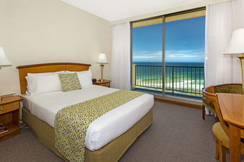 Quality Hotel NOAH'S On The Beach - Accommodation Directory 17