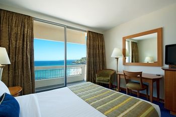 Quality Hotel NOAH'S On The Beach - Accommodation Directory 42