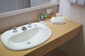Econo Lodge Tamworth - Accommodation Directory 32