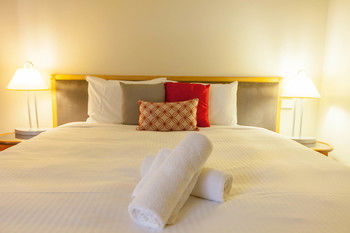 Bell Motel - Accommodation Directory 14