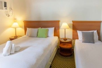 Bell Motel - Accommodation Directory 19