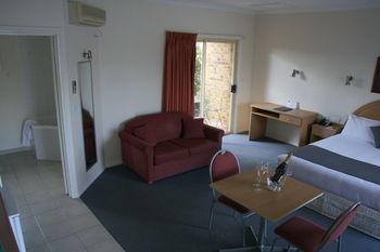 Best Western Mill Park Motel - Accommodation Directory 6