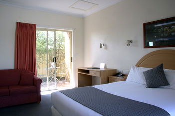 Best Western Mill Park Motel - Accommodation Directory 8