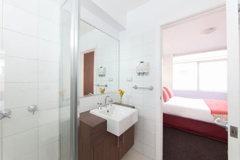 Easystay Apartments Raglan Street - Accommodation Directory 2