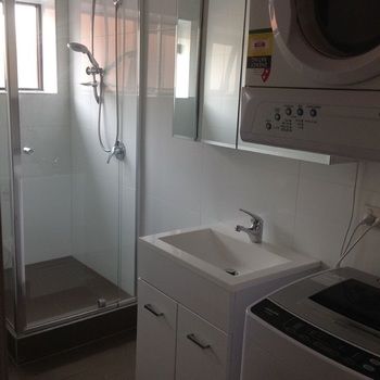 Parkville Place - Accommodation Directory 6
