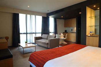 Alpha Hotel Eastern Creek - Accommodation Directory 15