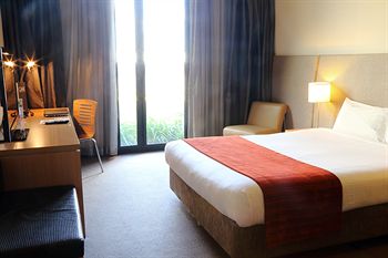 Alpha Hotel Eastern Creek - Accommodation Directory 19
