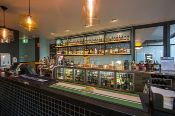 Alpha Hotel Eastern Creek - Accommodation Directory 25