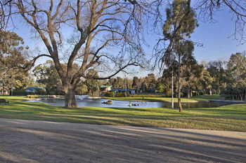 Best Western Melbourne's Princes Park Motor Inn - Accommodation Directory 0
