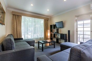Best Western Melbourne's Princes Park Motor Inn - Accommodation Directory 12