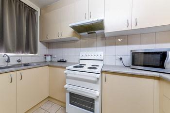 Best Western Melbourne's Princes Park Motor Inn - Accommodation Directory 58