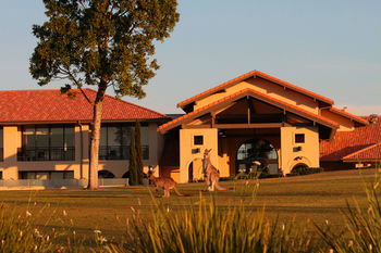 Chateau Elan - Accommodation Directory 13