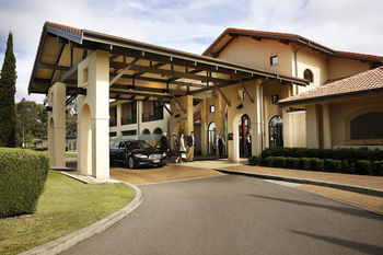 Chateau Elan - Accommodation Directory 30