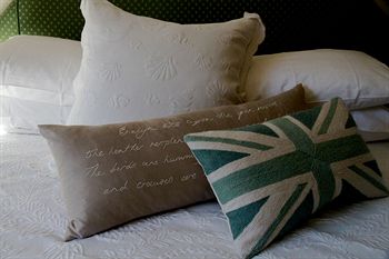 Carriages Boutique Hotel - Accommodation Directory 6