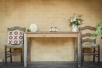 Carriages Boutique Hotel - Accommodation Directory 11