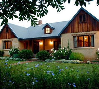 Carriages Boutique Hotel - Accommodation Directory 17