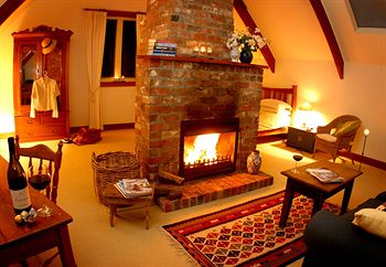 Carriages Boutique Hotel - Accommodation Directory 18