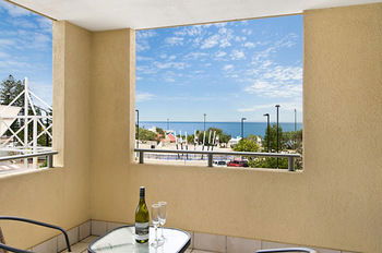 ULTIQA Shearwater Resort - Accommodation Directory 8