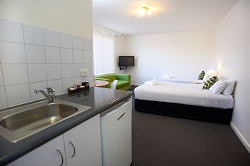City Edge Serviced Apartments East Melbourne - Accommodation Directory 6
