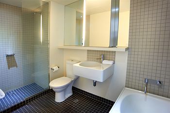 City Edge Serviced Apartments East Melbourne - Accommodation Directory 15