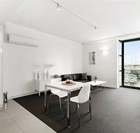 Docklands Private Collection of Apartments - Digital Harbour - Accommodation Directory