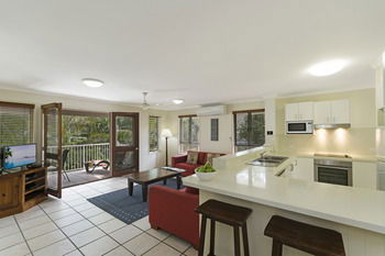 Sunset Cove Noosa - Accommodation Directory 5