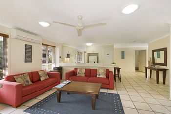 Sunset Cove Noosa - Accommodation Directory 6