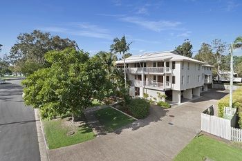 Sunset Cove Noosa - Accommodation Directory 10