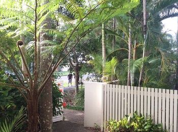 Sunset Cove Noosa - Accommodation Directory 25