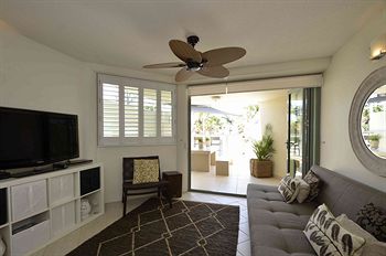 Malibu Mooloolaba - Accommodation Directory 13