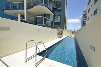 Malibu Mooloolaba - Accommodation Directory 17